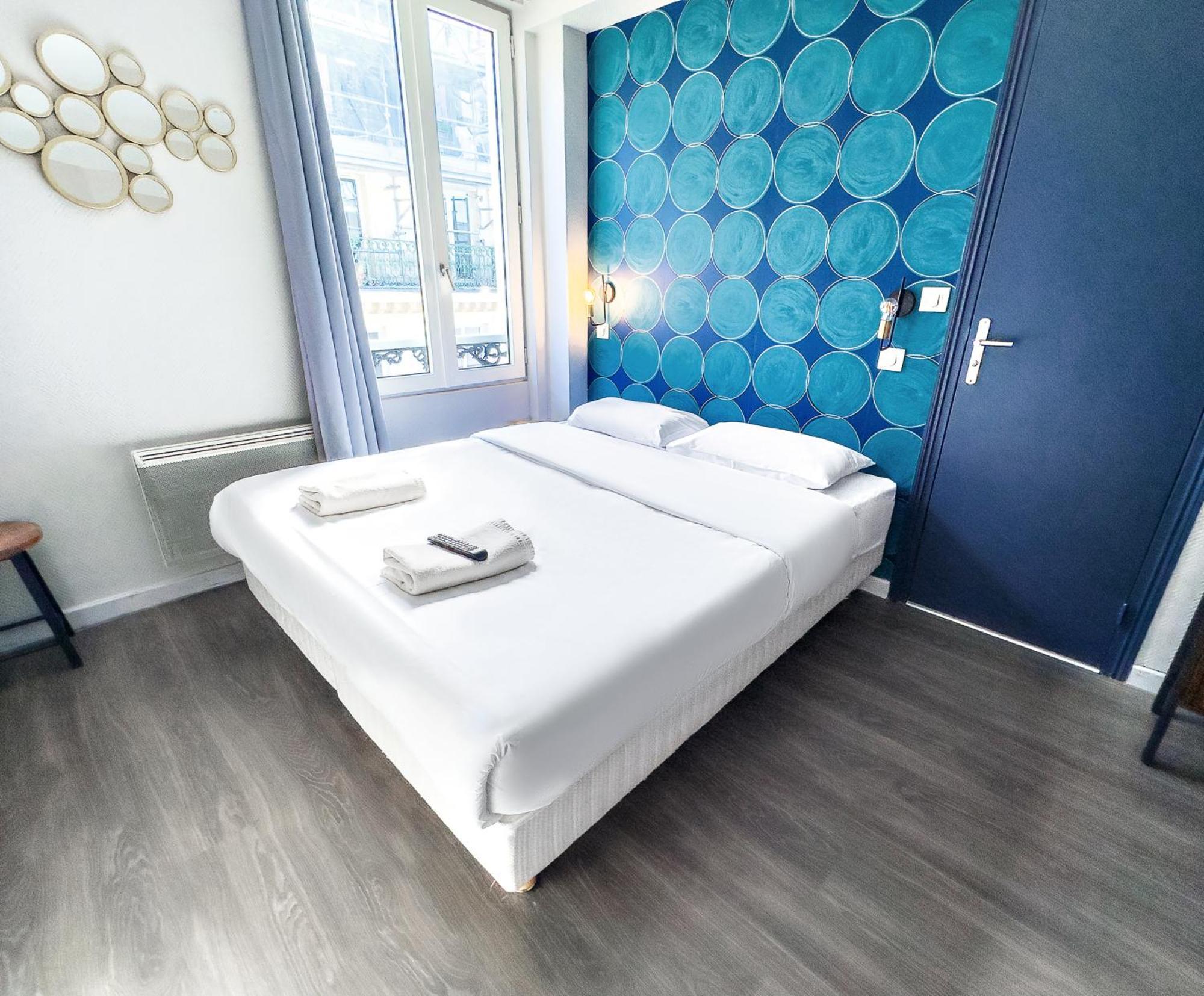 Plug Inn Montmartre By Hiphophostels Παρίσι Εξωτερικό φωτογραφία