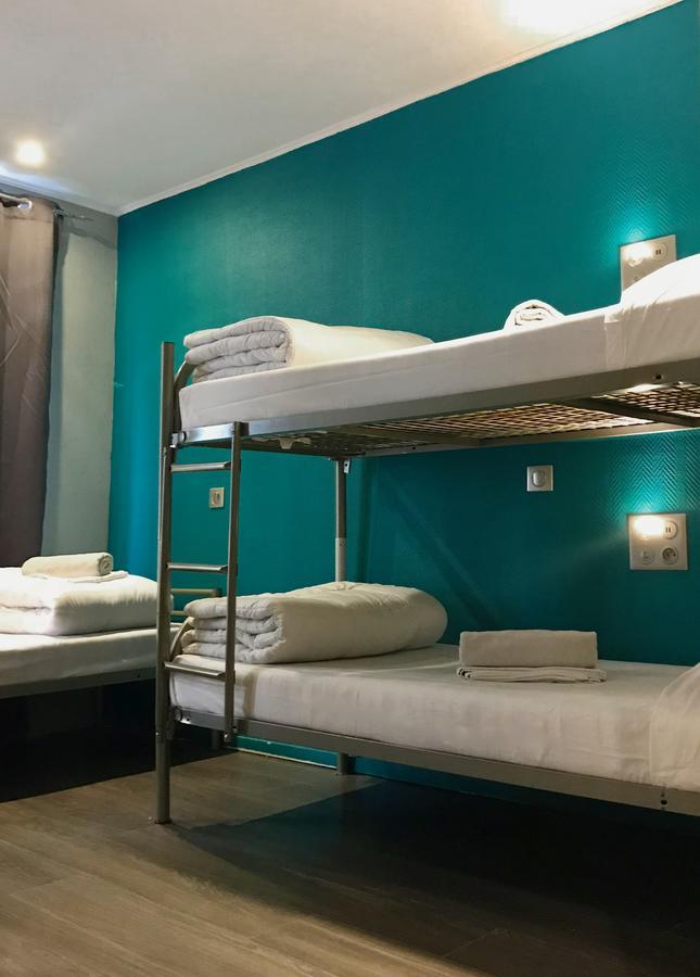Plug Inn Montmartre By Hiphophostels Παρίσι Εξωτερικό φωτογραφία